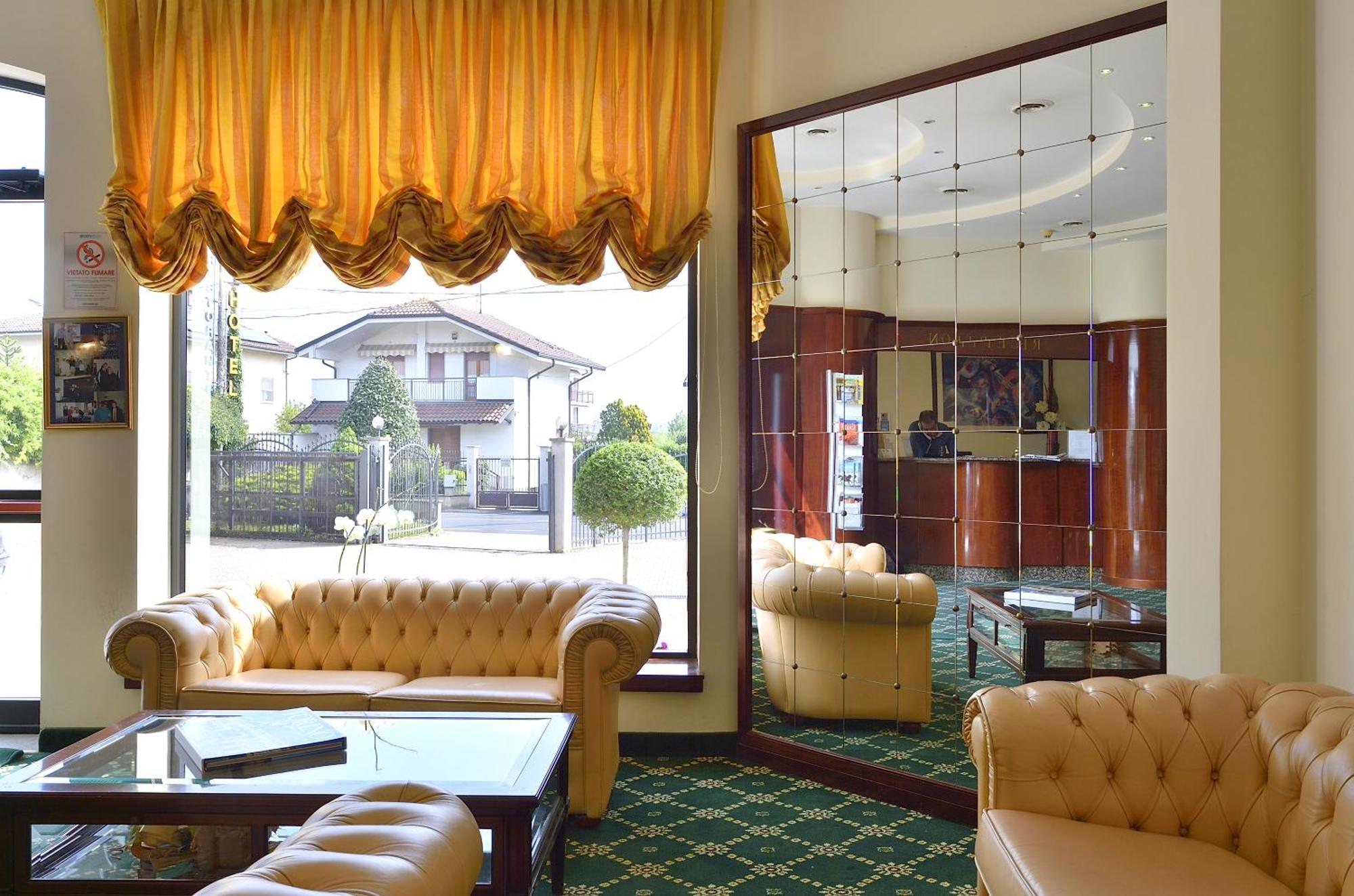 Dropiluc Hotel Druento Luaran gambar